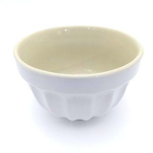 Essential Home Ivory Stoneware Ceramic Ribbed Patterned Appetizer Bowl 4 1/2"
